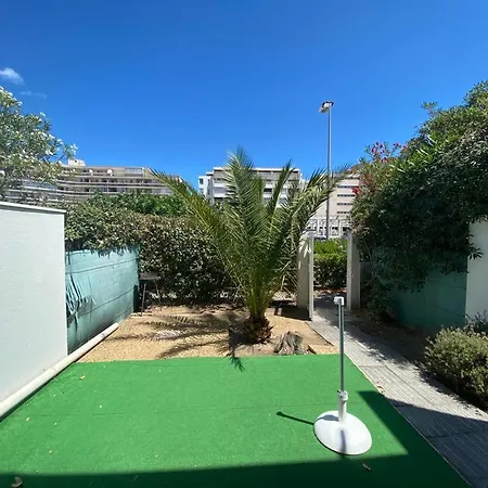 Maison De 55m2 A 100m De La